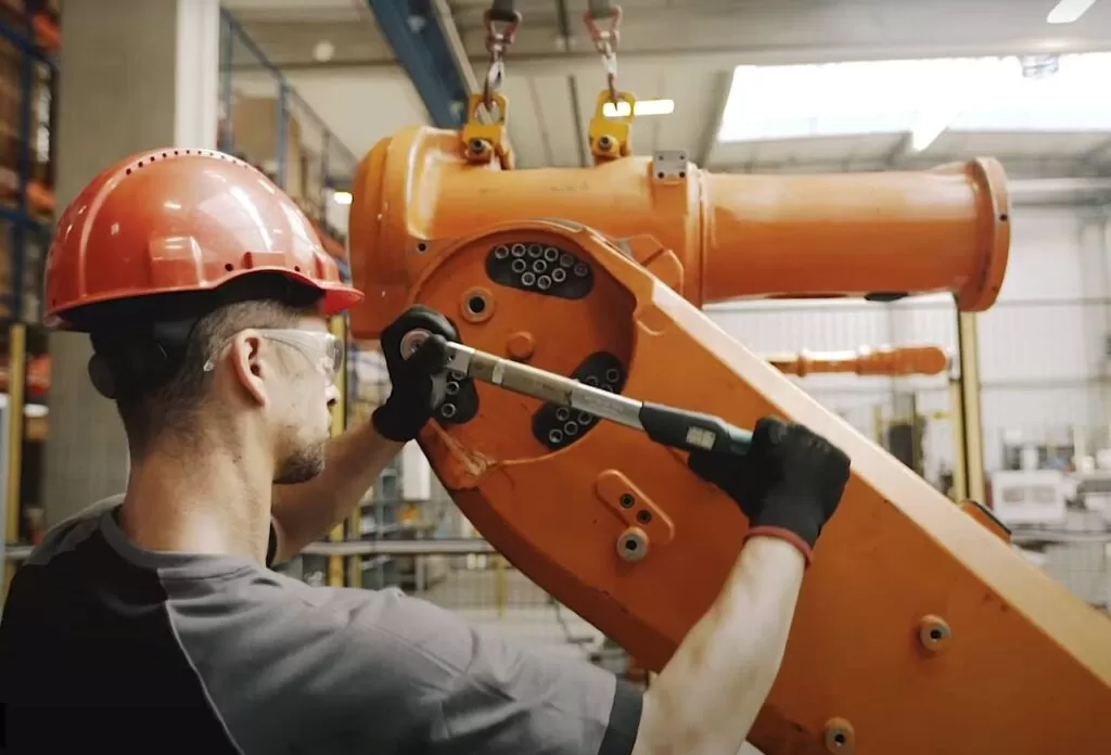 Промышленные роботы на производстве в Украине